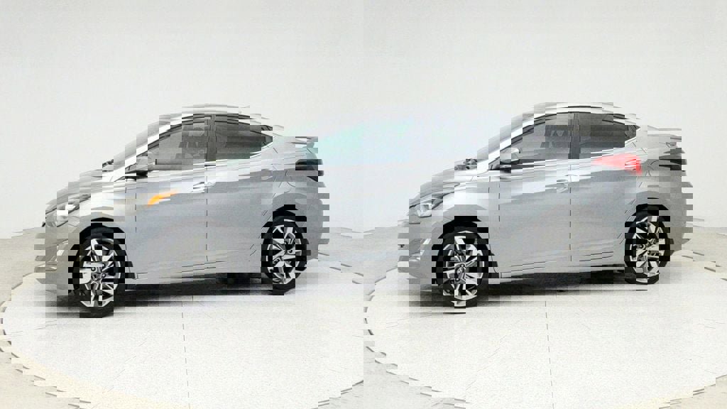 Used 2015 Hyundai Elantra Limited w/ Option Group 05 image 8
