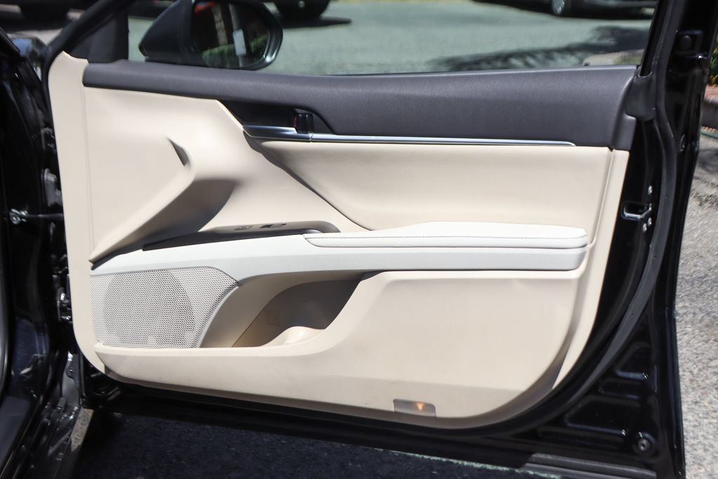Used 2023 Toyota Camry XLE FWD image 39