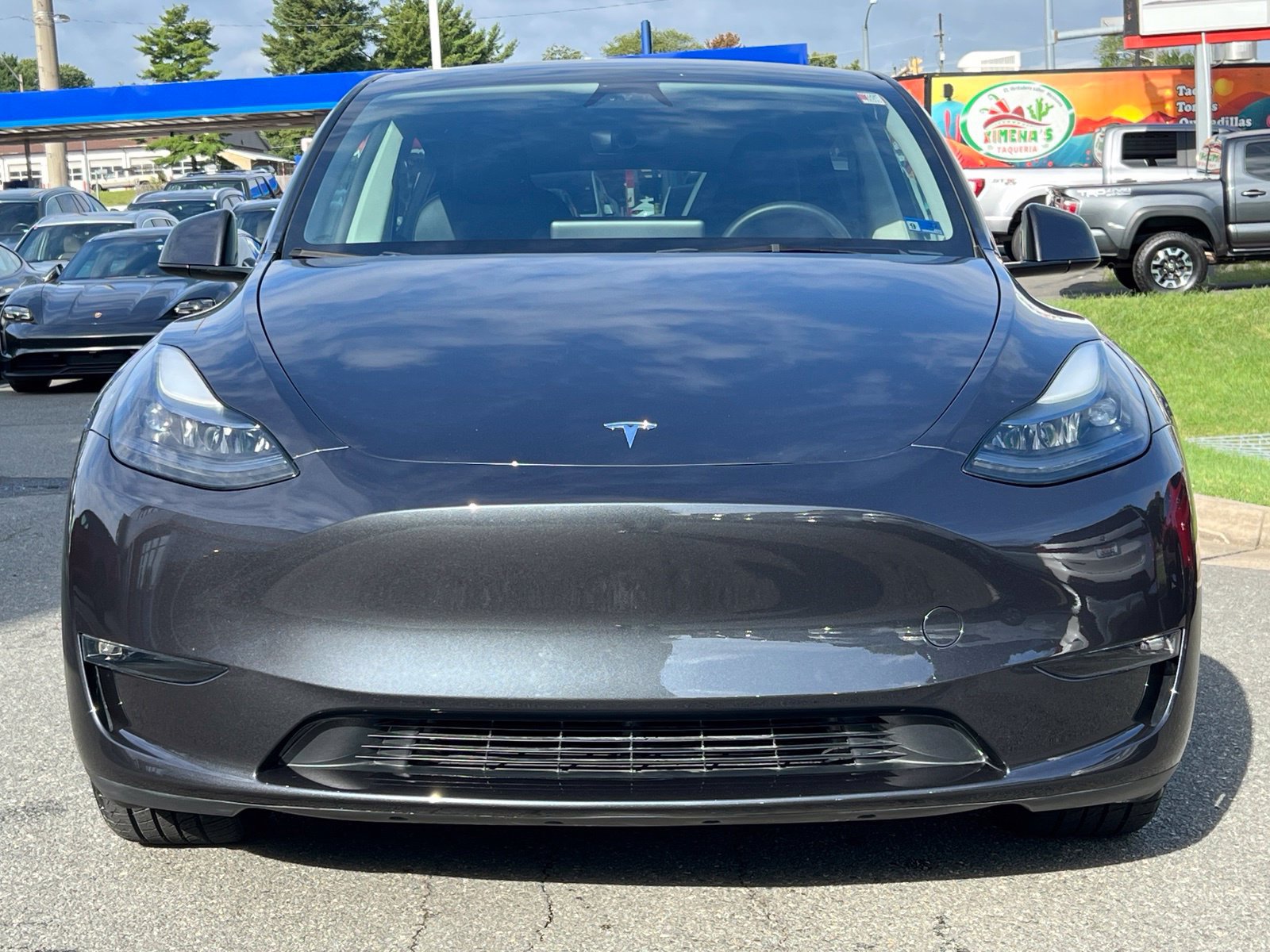 Used 2024 Tesla Model Y Long Range AWD/4WD image 15