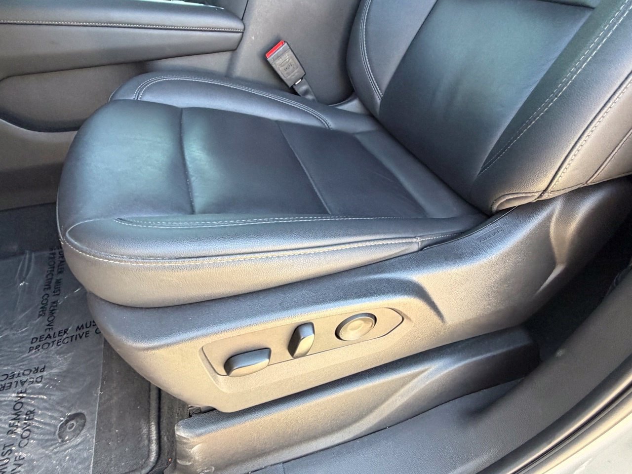 Used 2025 Chevrolet Tahoe Z71 AWD/4WD image 33