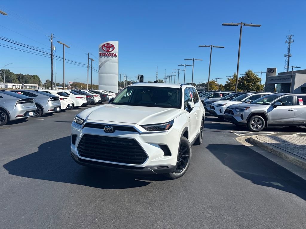 New 2026 Toyota Grand Highlander XLE image 1
