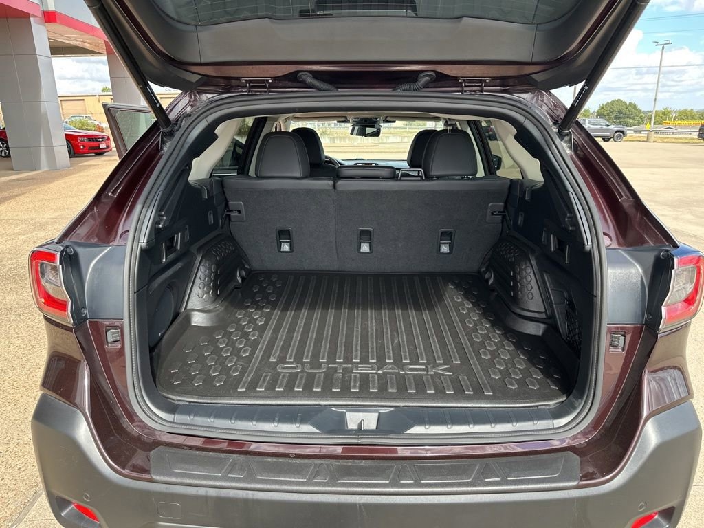 Used 2023 Subaru Outback Touring image 17