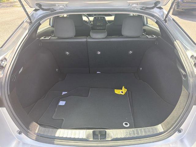Used 2019 Toyota Prius L Eco w/ Carpet Mat Package FWD image 22
