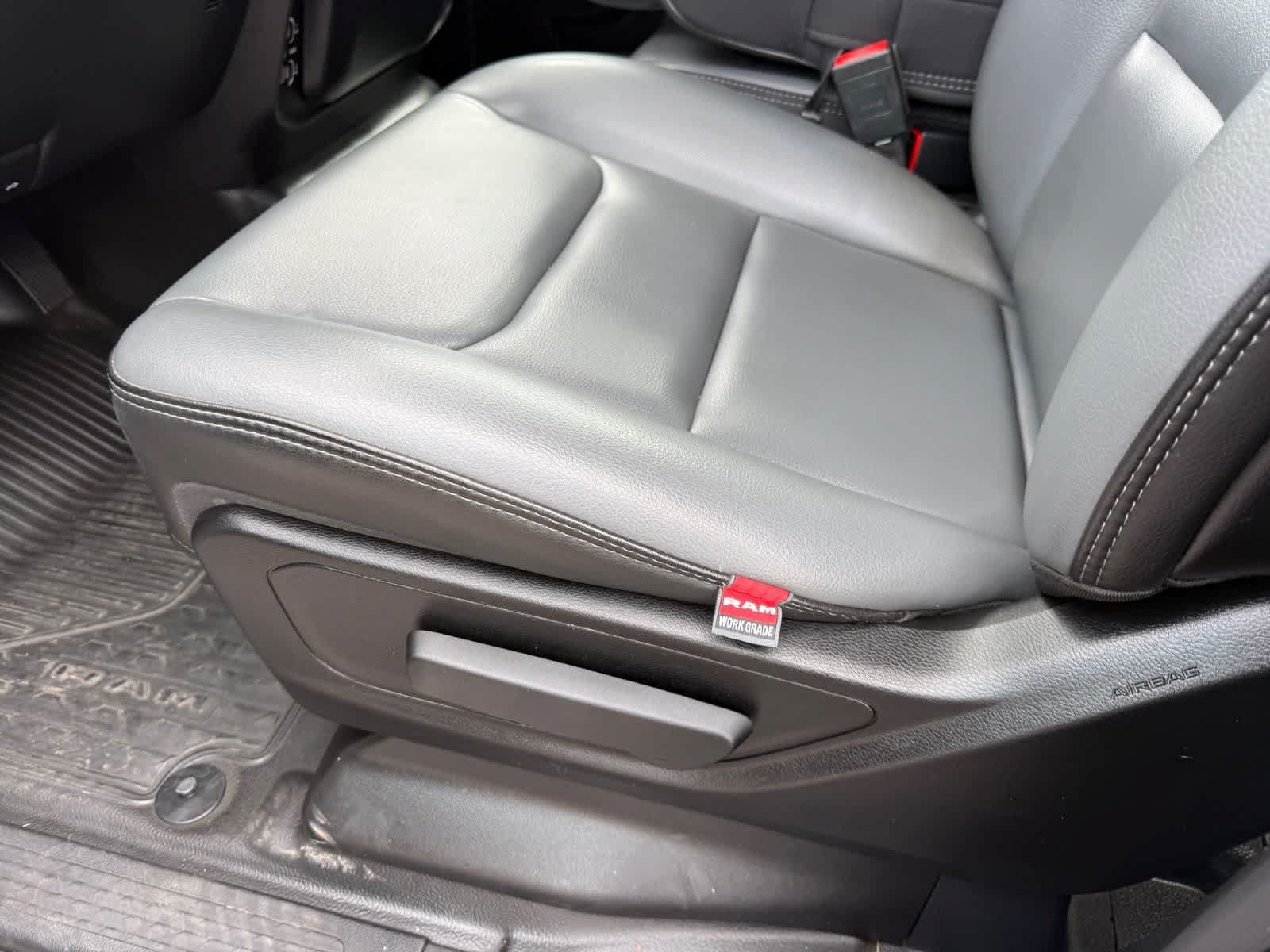 Used 2022 RAM 1500 Tradesman w/ Tradesman Group RWD image 16