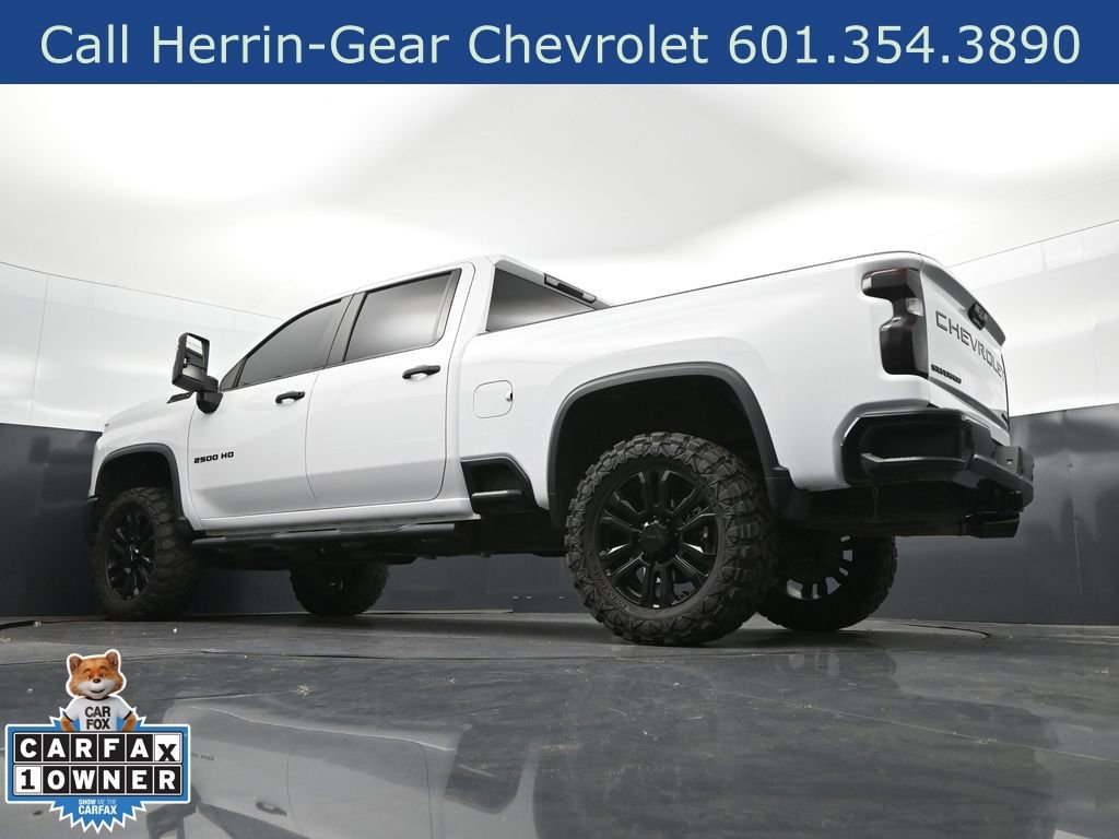 Used 2024 Chevrolet Silverado 2500 Custom w/ Custom Value Package AWD/4WD image 41