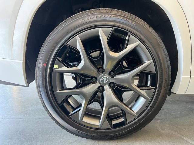 New 2026 Lexus TX 500h AWD image 13