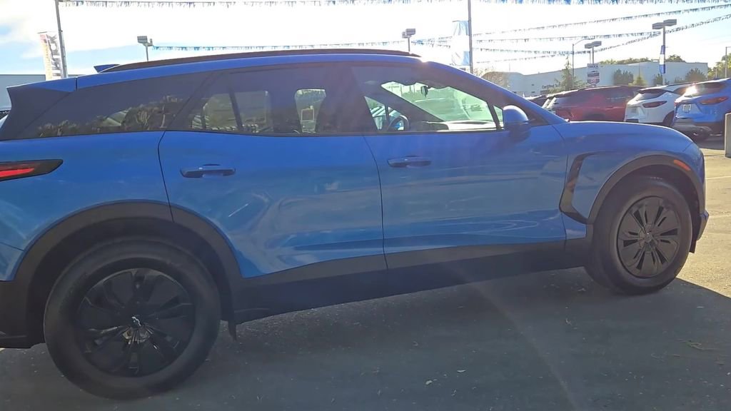 New 2026 Chevrolet Blazer EV LT w/ Midnight/Sport Edition image 9