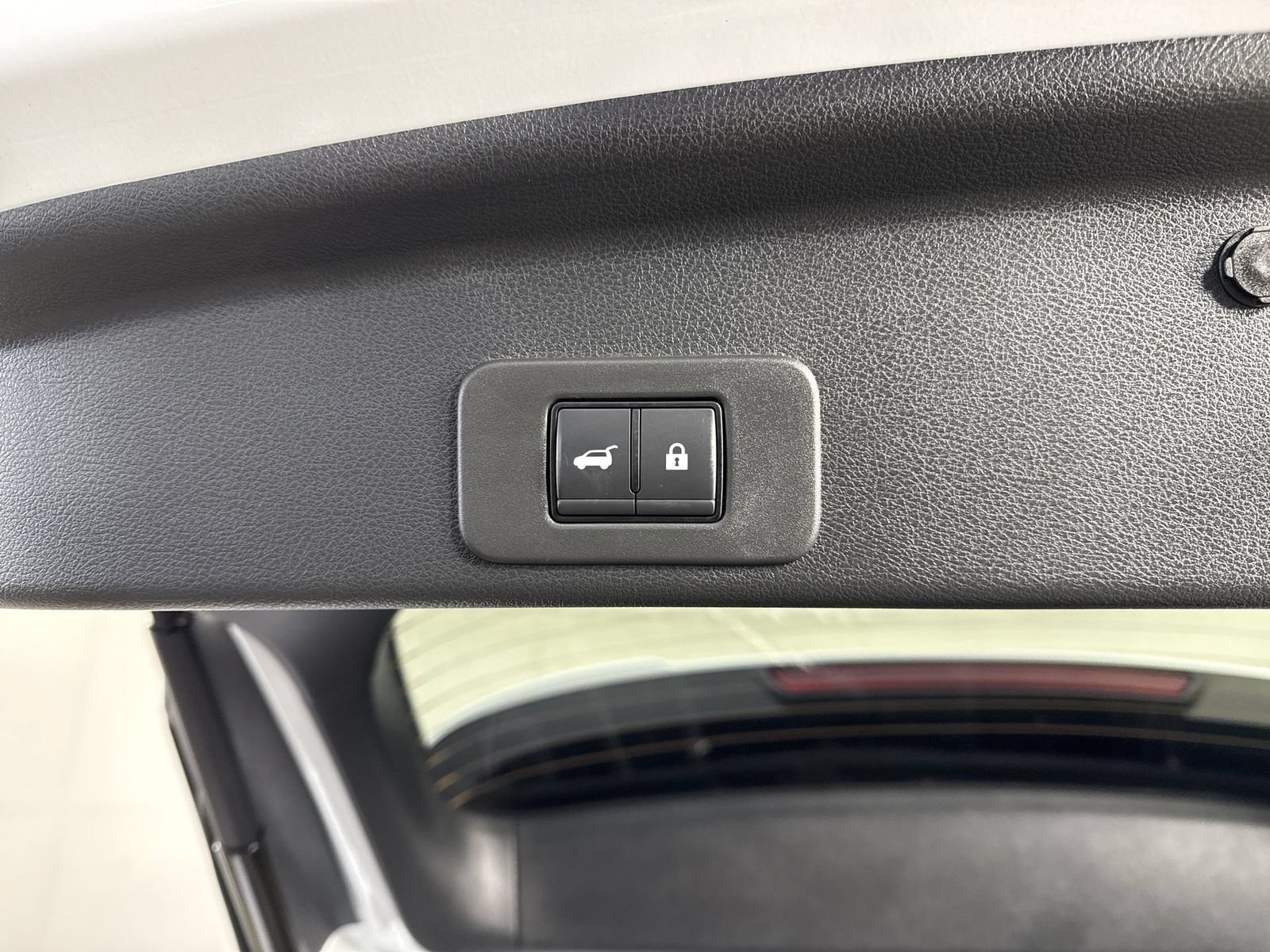 Used 2025 Nissan Murano SL w/ Cargo Package AWD/4WD image 35