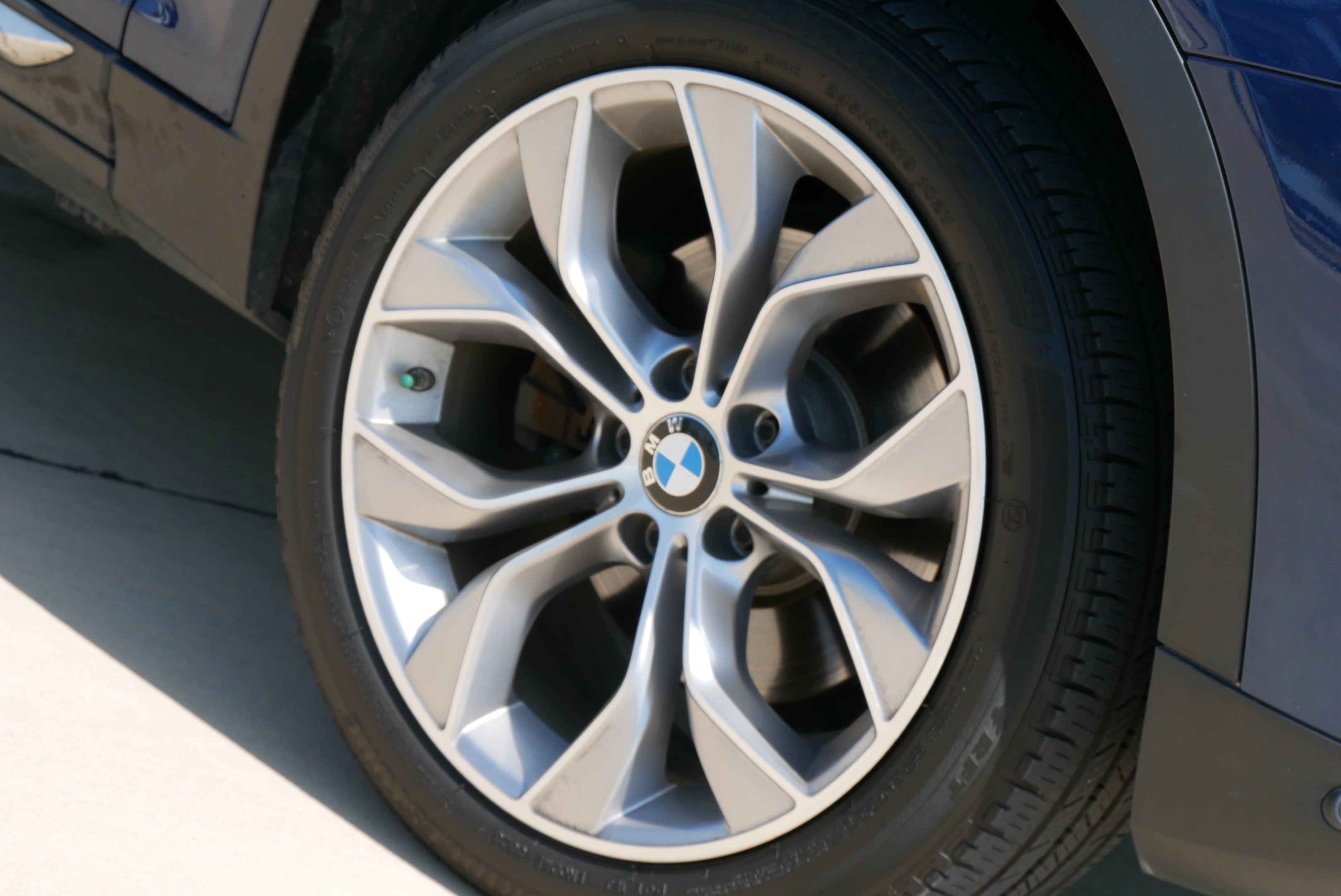 Used 2017 BMW X3 xDrive28i AWD/4WD image 39