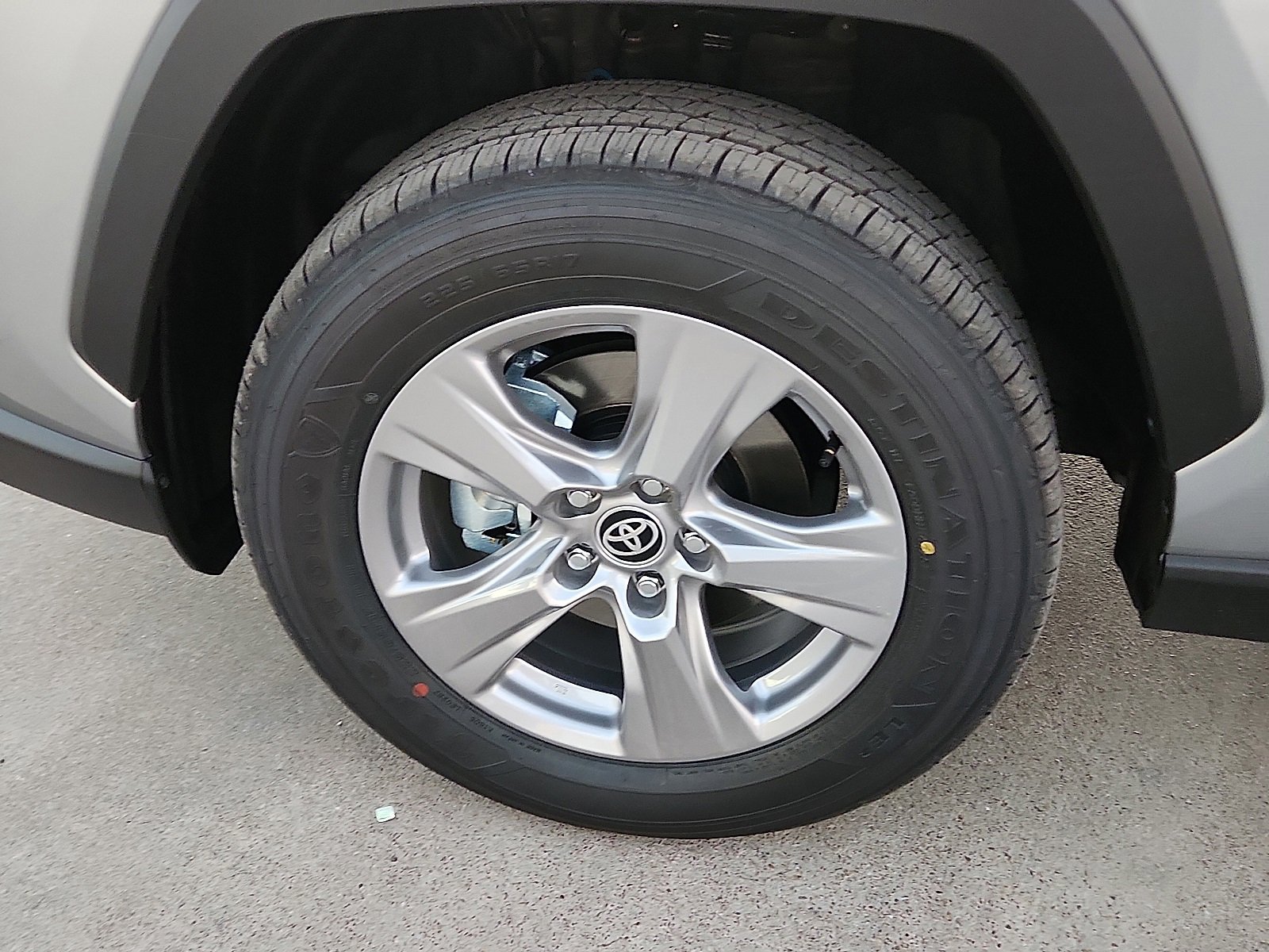 New 2025 Toyota RAV4 XLE image 7