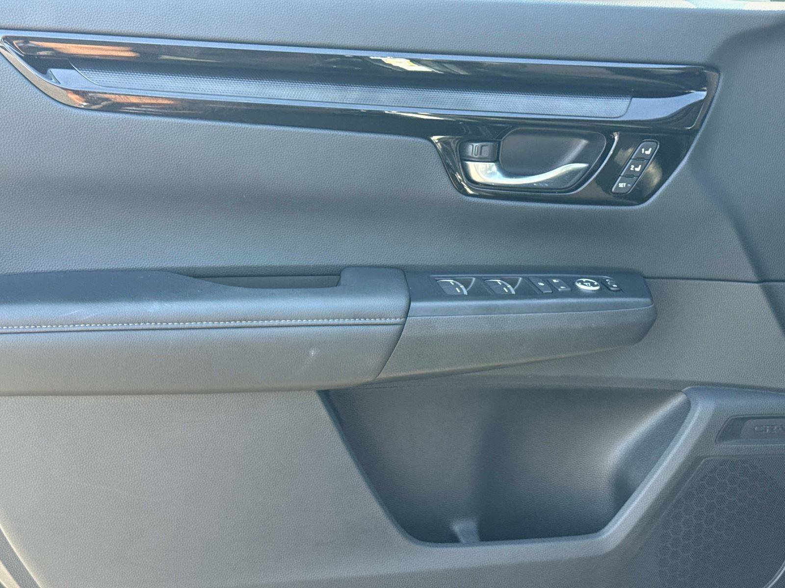 Certified 2025 Honda CR-V EX-L image 19