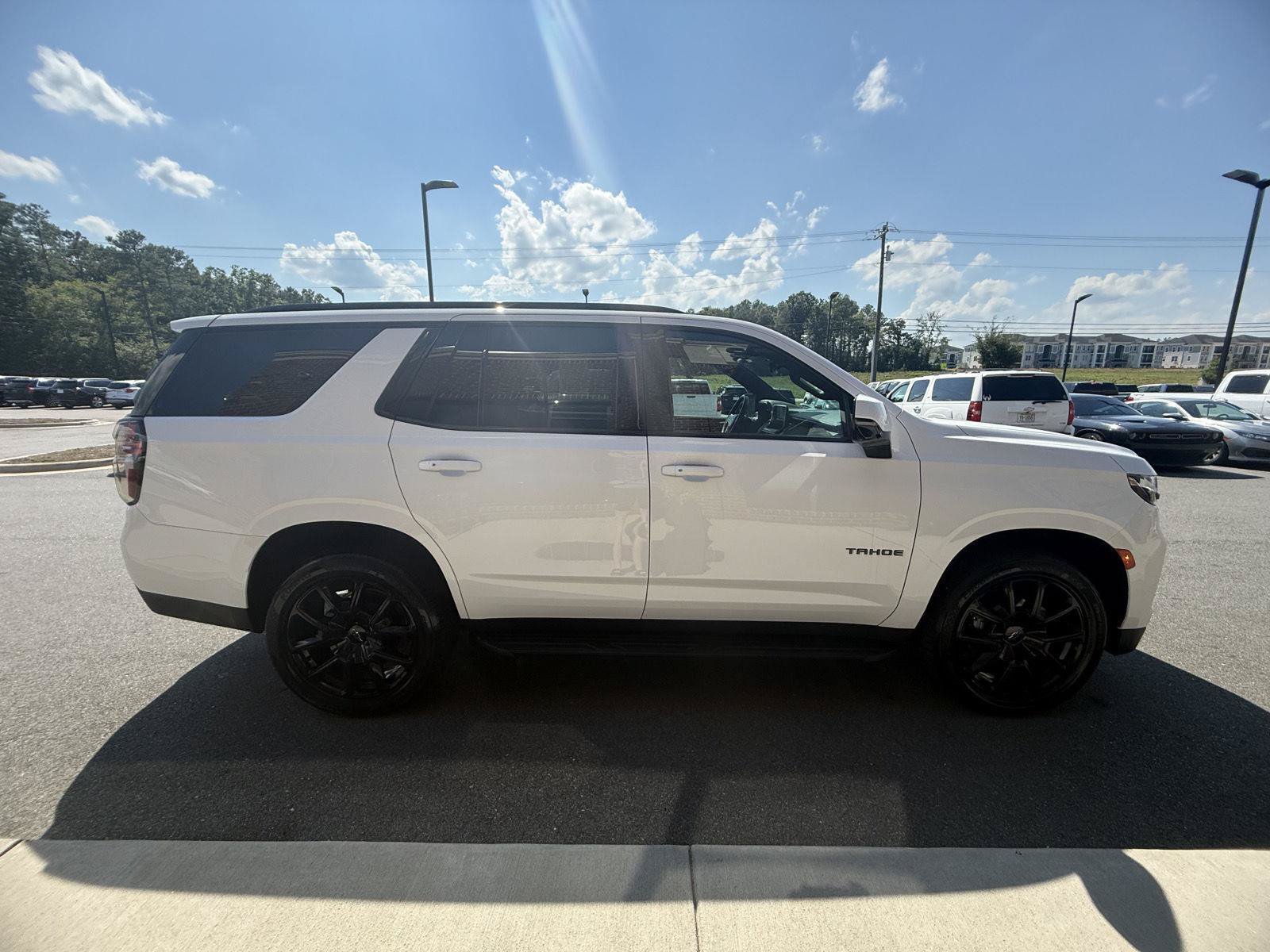 Used 2023 Chevrolet Tahoe RST w/ Luxury Package AWD/4WD image 24