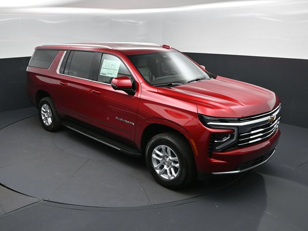 New 2026 Chevrolet Suburban LT w/ Comfort Package
