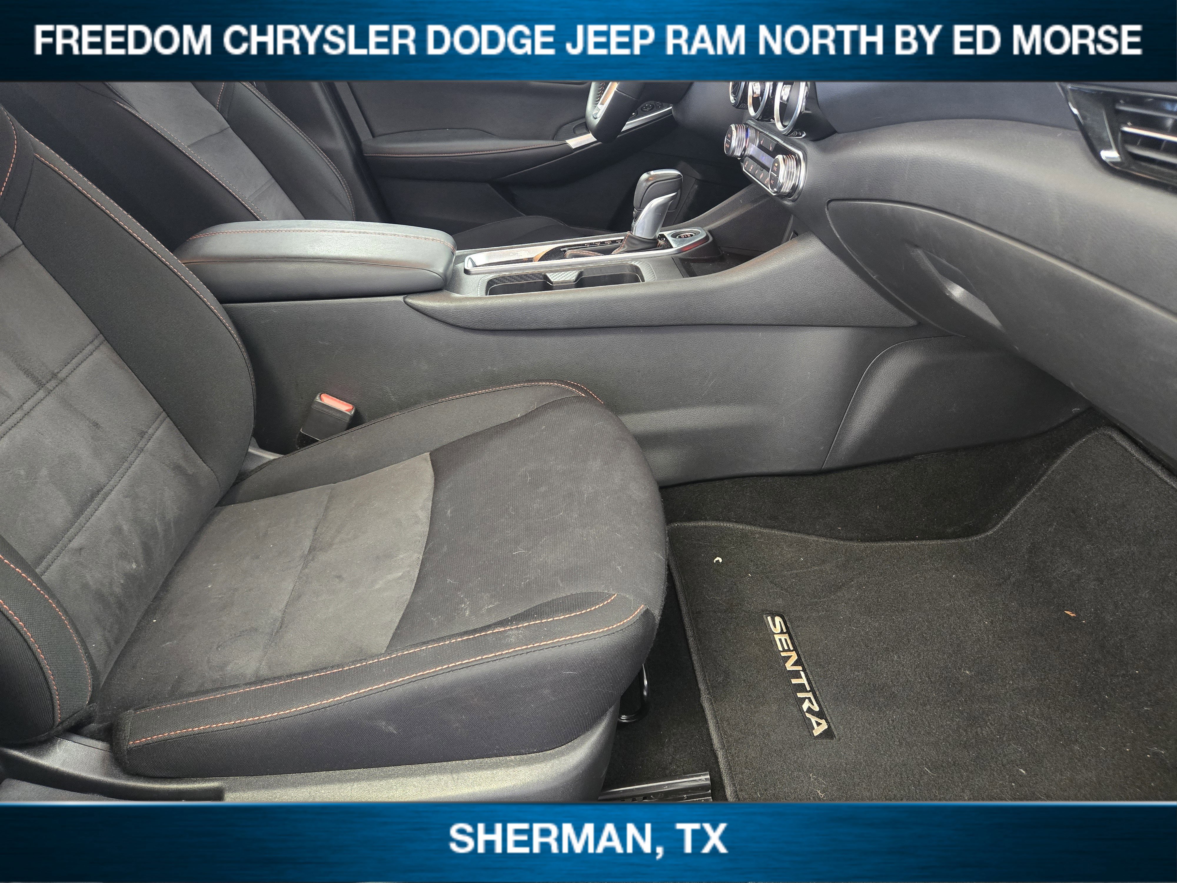 Used 2025 Nissan Sentra SR image 9