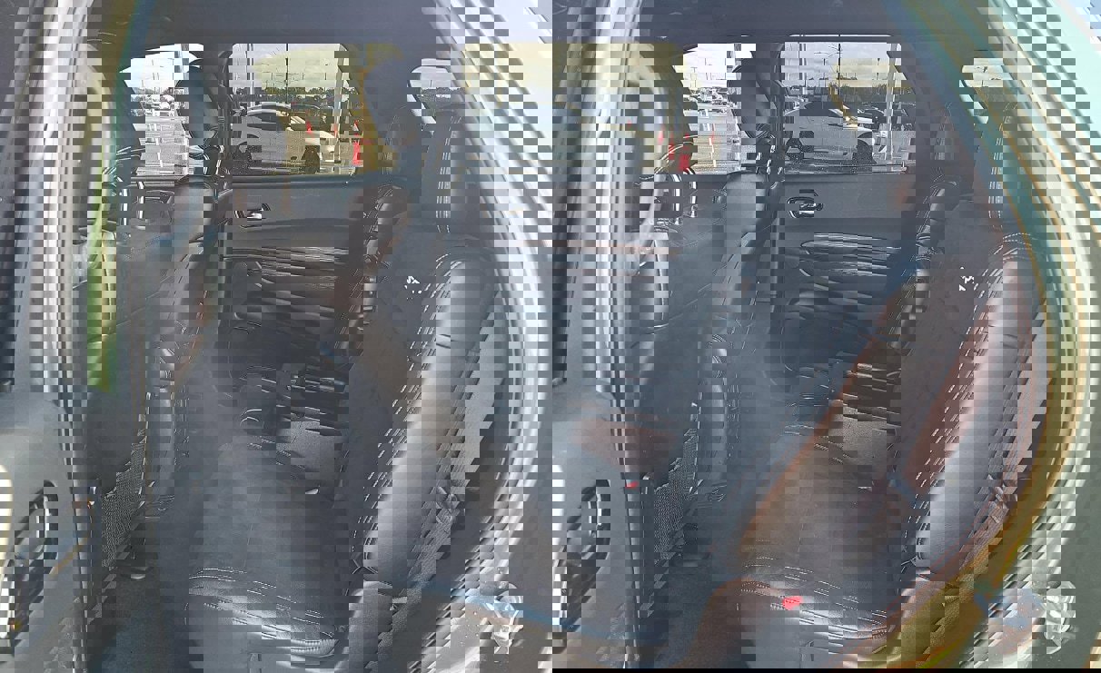 Used 2022 Dodge Durango SRT w/ Technology Group image 7