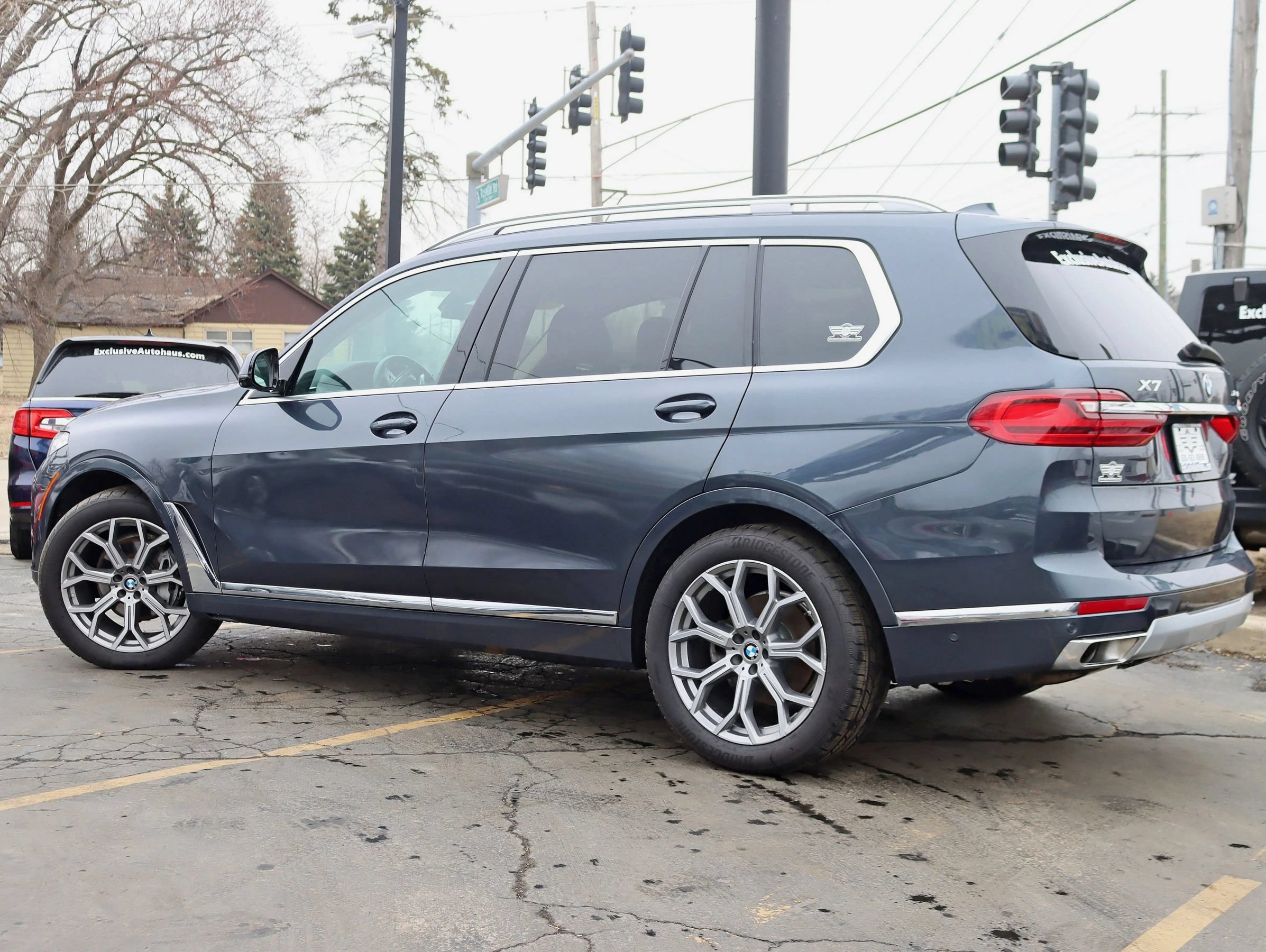 Used 2020 BMW X7 xDrive40i w/ Premium Package AWD/4WD image 13