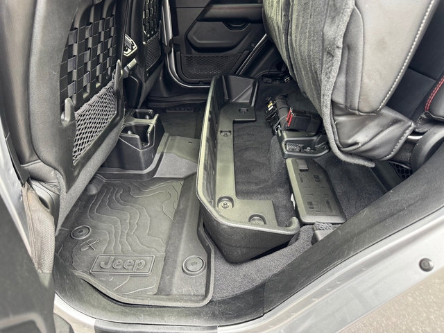 Used 2021 Jeep Gladiator Rubicon image 17