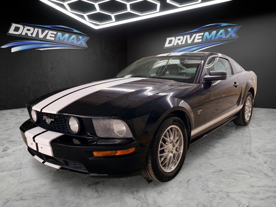 Used 2007 Ford Mustang GT RWD image 1