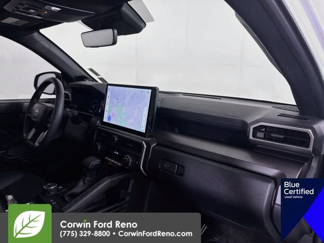 Used 2025 Toyota 4Runner TRD Off-Road Premium AWD/4WD image 35