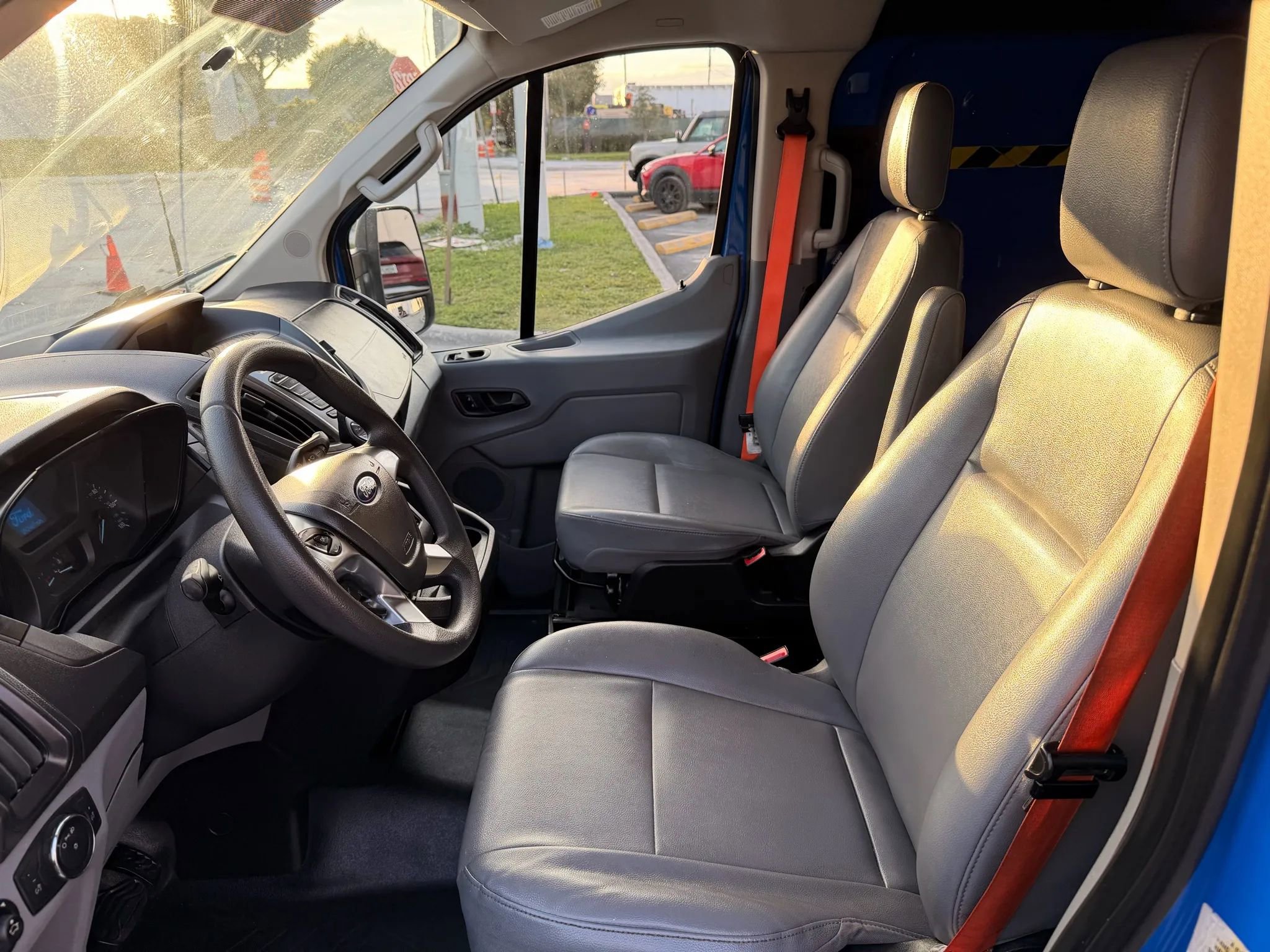 Used 2019 Ford Transit 250 130 Low Roof image 16