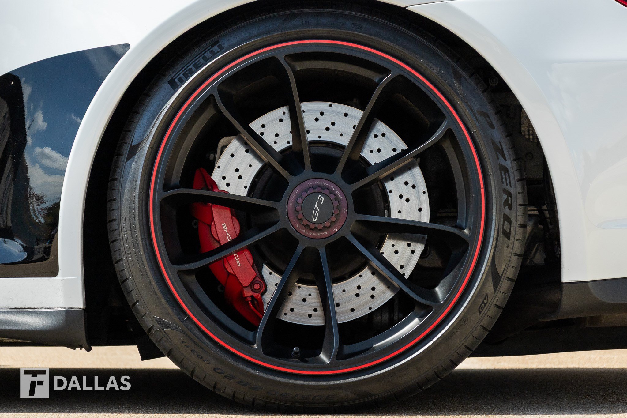 Used 2018 Porsche 911 GT3 w/ Sport Chrono Package RWD image 9
