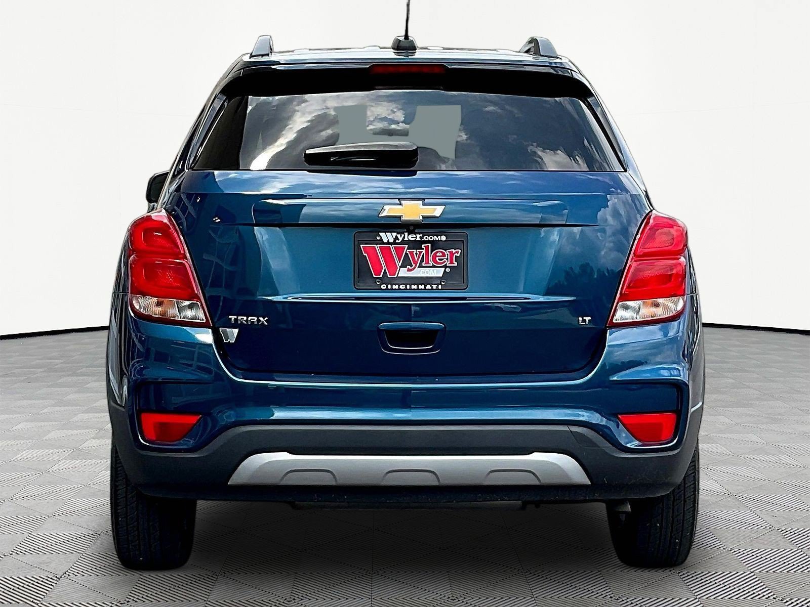 Used 2020 Chevrolet Trax LT FWD image 5