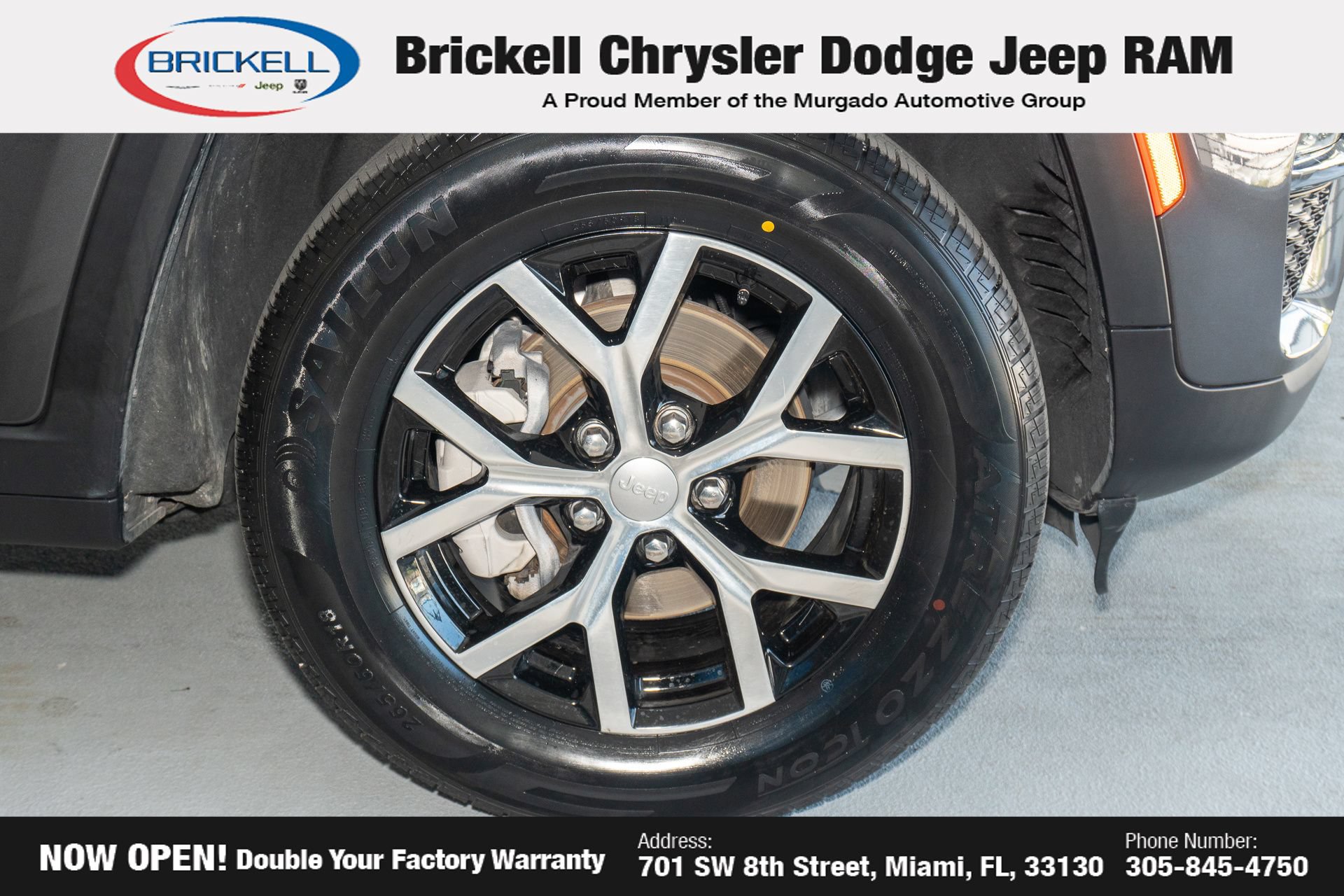 Used 2025 Jeep Grand Cherokee Limited AWD/4WD image 44