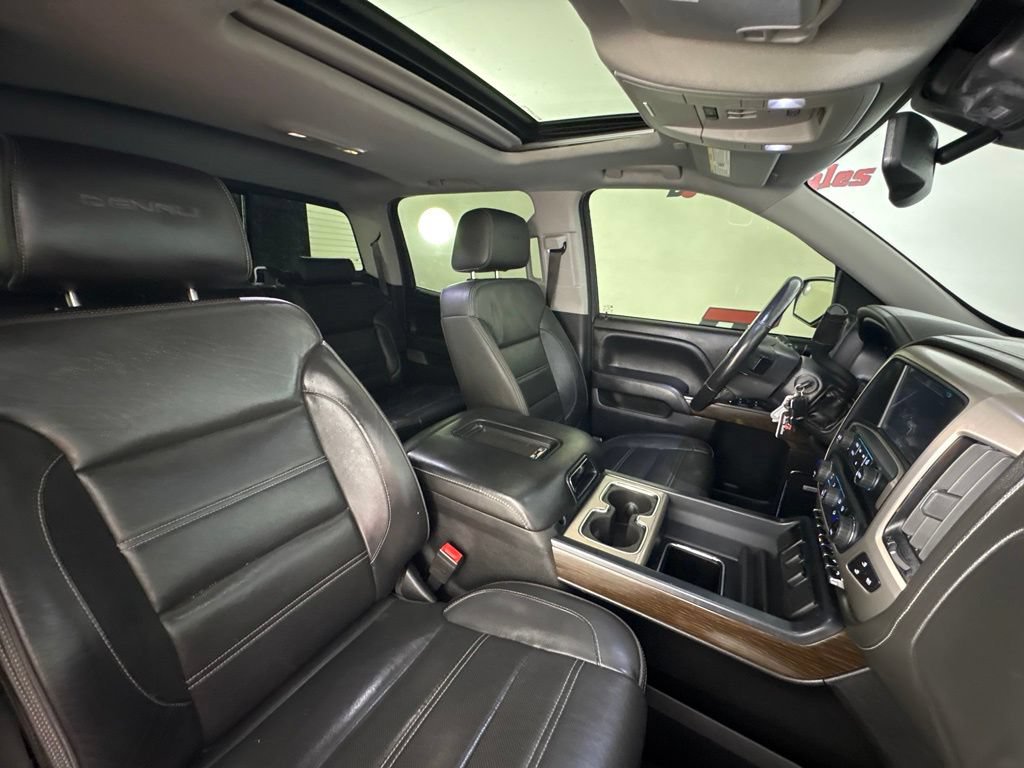 Used 2018 GMC Sierra 1500 Denali w/ Denali Ultimate Package AWD/4WD image 35