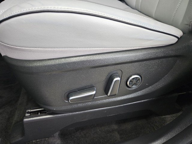 Used 2025 Hyundai Palisade SEL AWD/4WD image 33