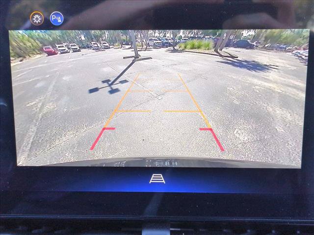 Used 2026 Chevrolet Equinox LT FWD image 10