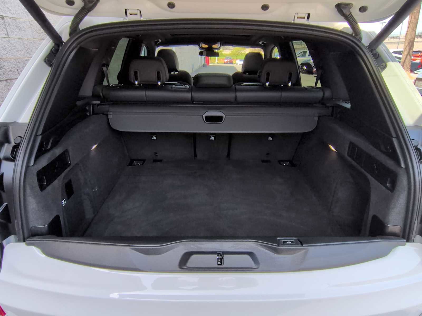 Used 2026 BMW X5 xDrive40i image 36