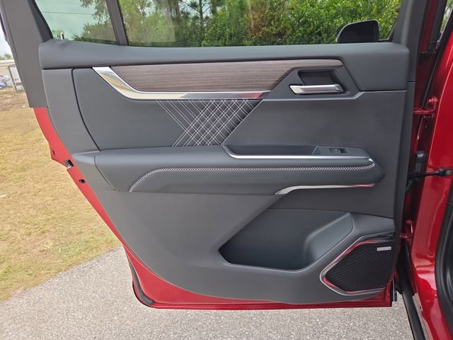 New 2026 GMC Acadia Denali w/ Super Cruise Package image 11