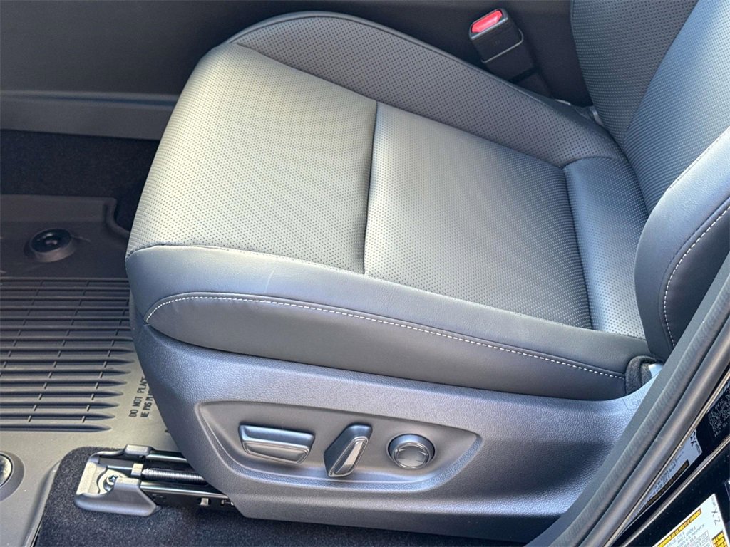 New 2026 Toyota Crown Limited w/ Advanced Technology Package image 19