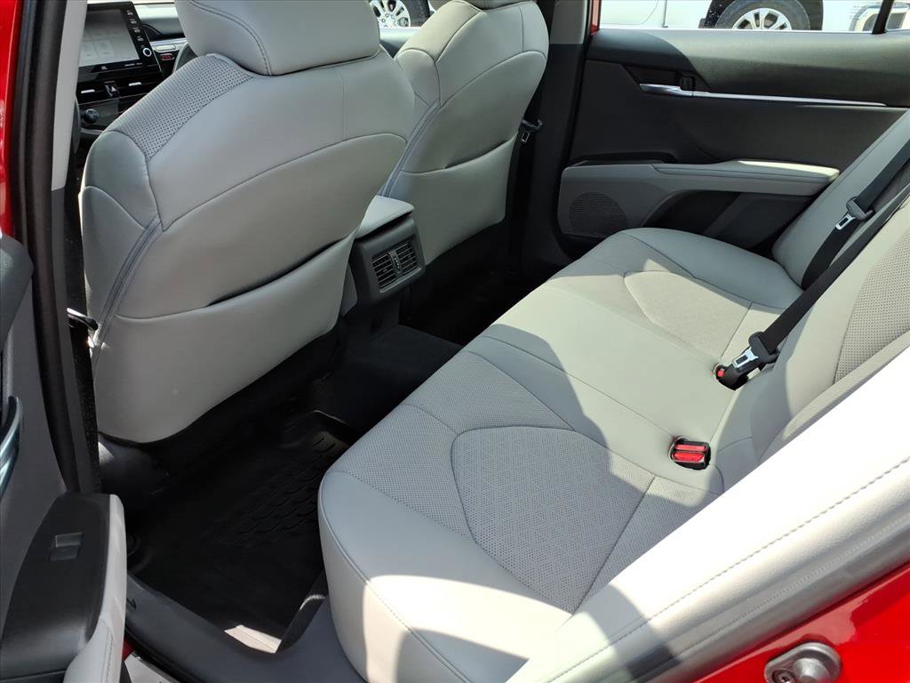 Used 2023 Toyota Camry XSE w/ Navigation Package image 33