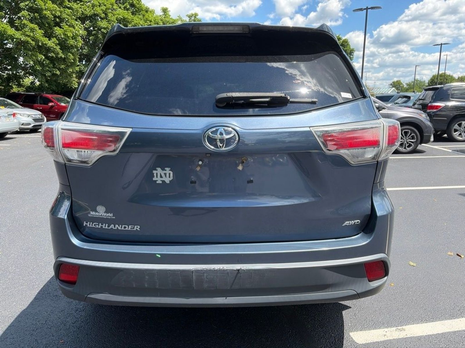 Used 2016 Toyota Highlander LE AWD/4WD image 7