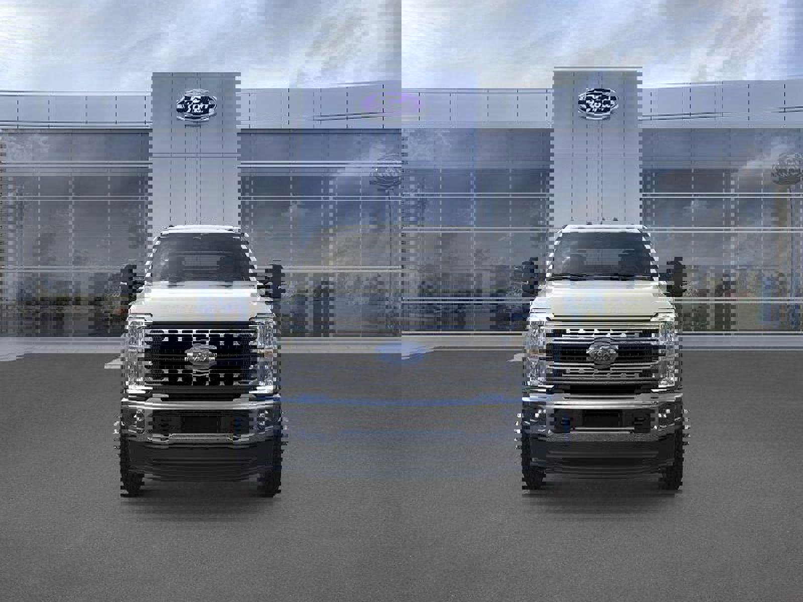 New 2025 Ford F450 XLT w/ XLT Value Package image 5