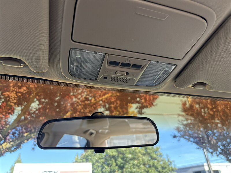 Used 2004 Honda Accord EX image 44