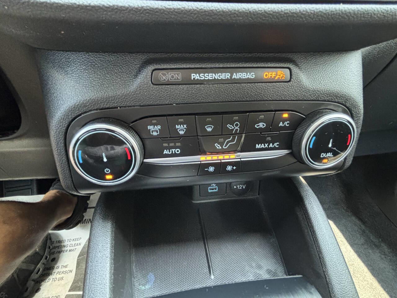 Used 2023 Ford Escape Active image 19