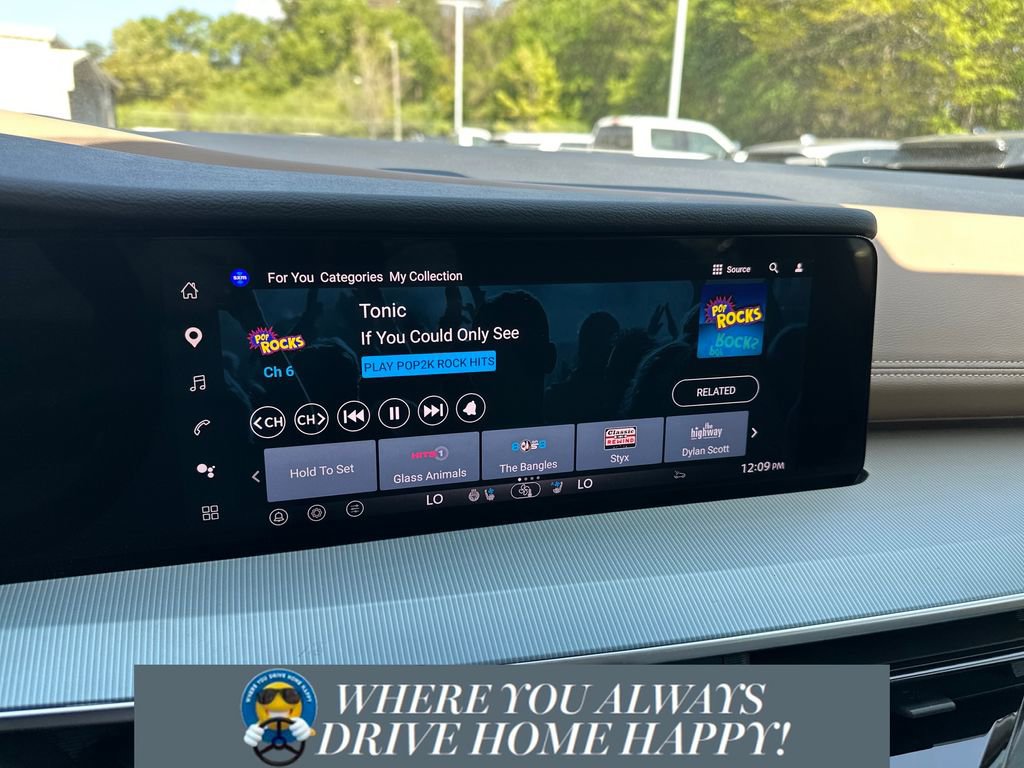 Used 2025 Nissan Murano Platinum w/ Cargo Package image 15