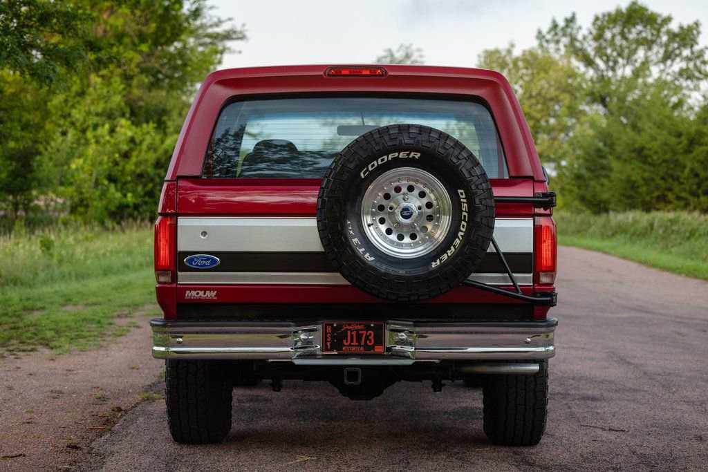 Used 1994 Ford Bronco XLT image 23