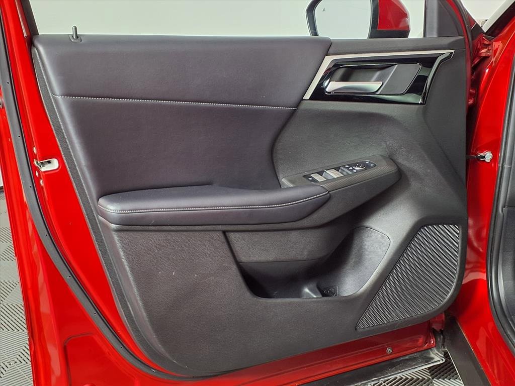 Used 2024 Mitsubishi Outlander SE image 24