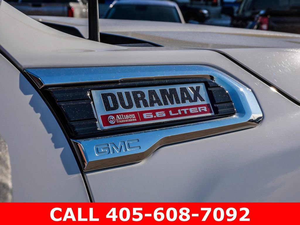 Used 2022 GMC Sierra 3500 Denali w/ Denali Ultimate Package AWD/4WD image 12
