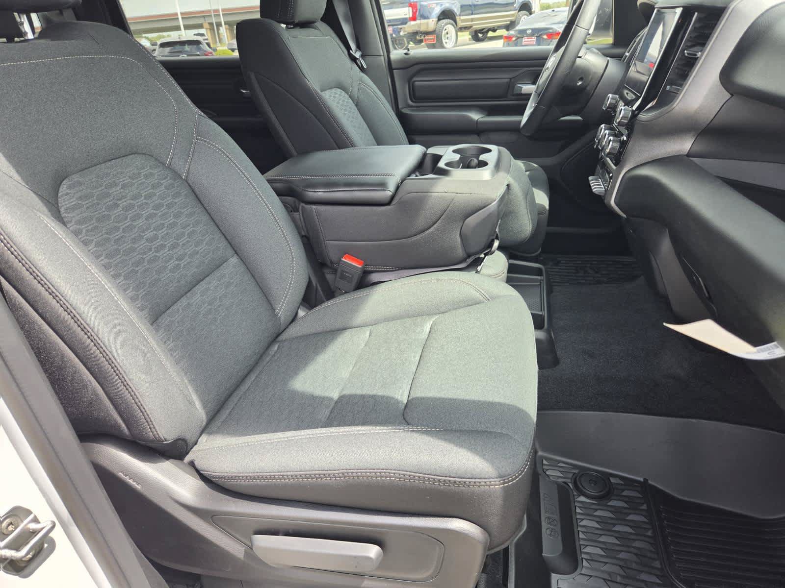 New 2026 RAM 1500 Warlock AWD/4WD image 10