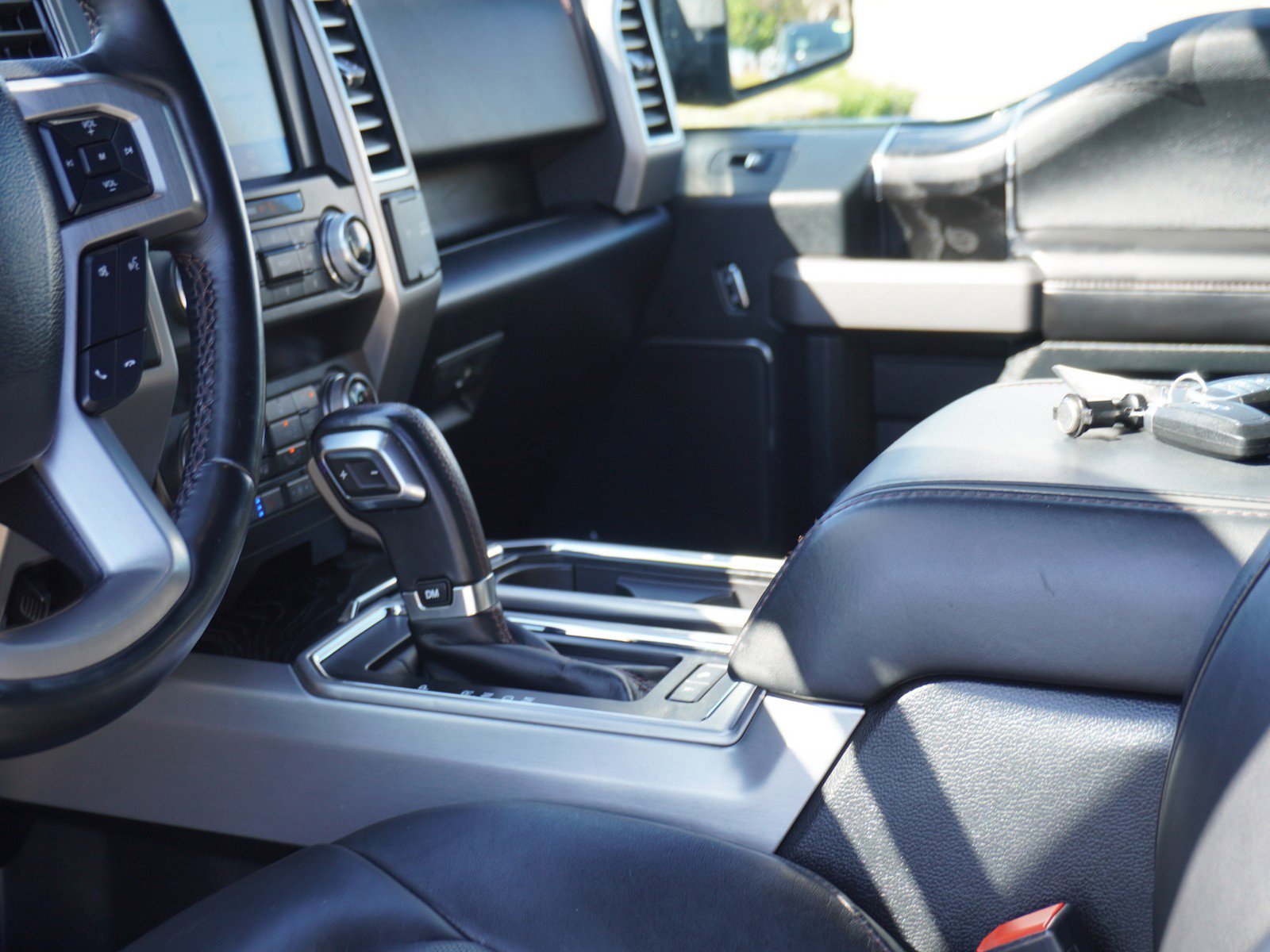 Used 2020 Ford F150 Platinum w/ Equipment Group 701A Luxury image 26