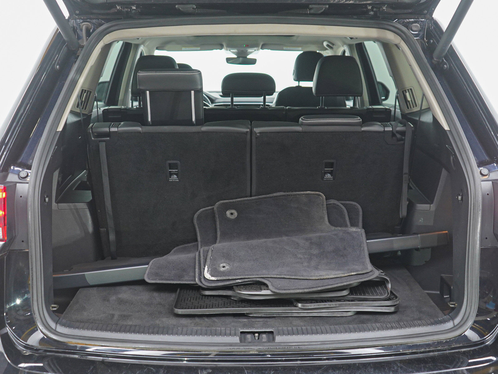 Used 2022 Volkswagen Atlas SEL Premium AWD/4WD image 18