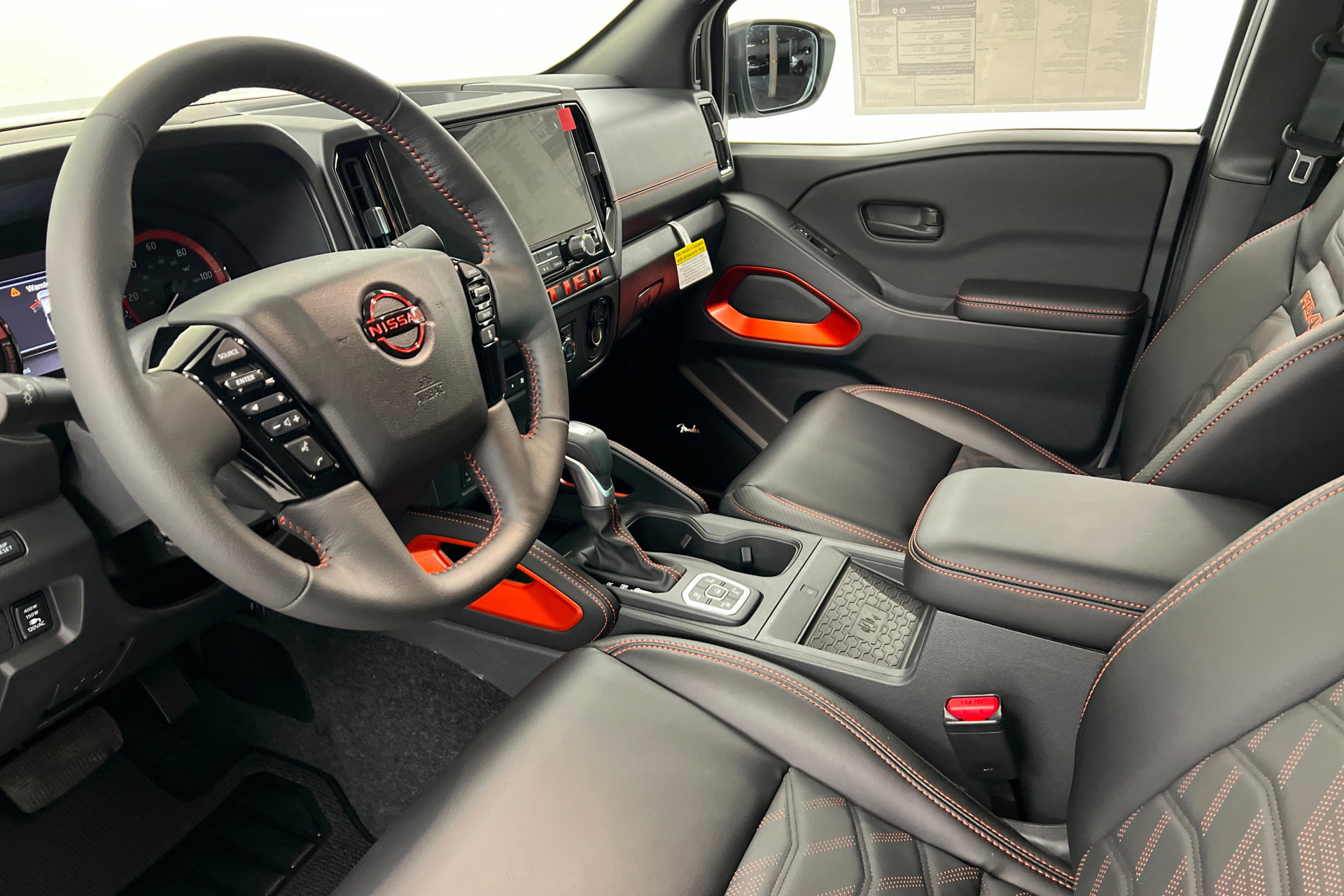 New 2026 Nissan Frontier PRO-4X w/ Pro Premium Package image 15