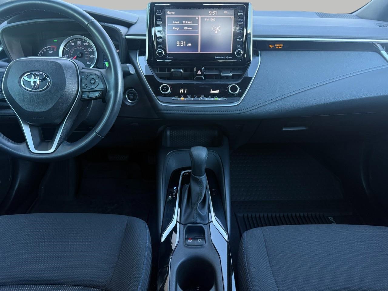 Used 2020 Toyota Corolla SE w/ SE Premium Package image 29