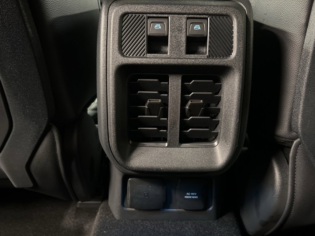 New 2026 Ford Bronco Badlands image 34