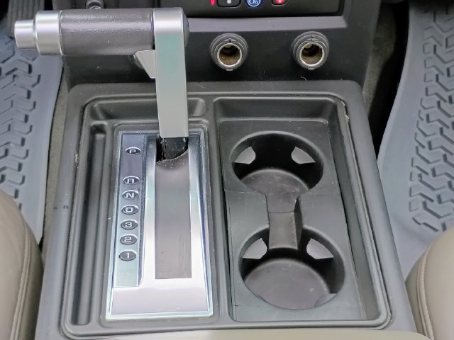 Used 2005 HUMMER H2 w/ Preferred Equipment Group AWD/4WD image 42