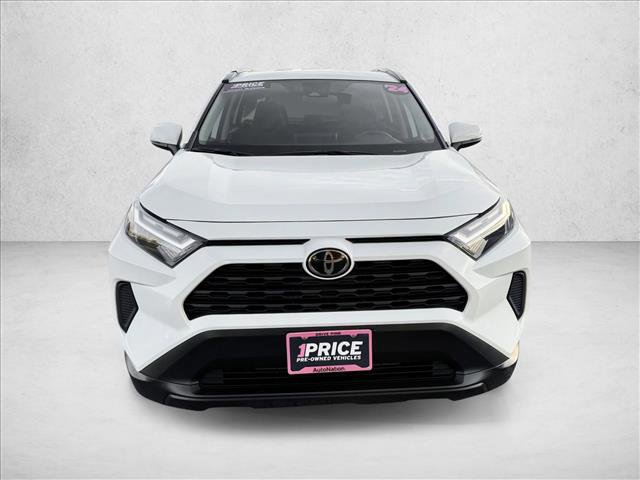 Used 2024 Toyota RAV4 XLE video 2